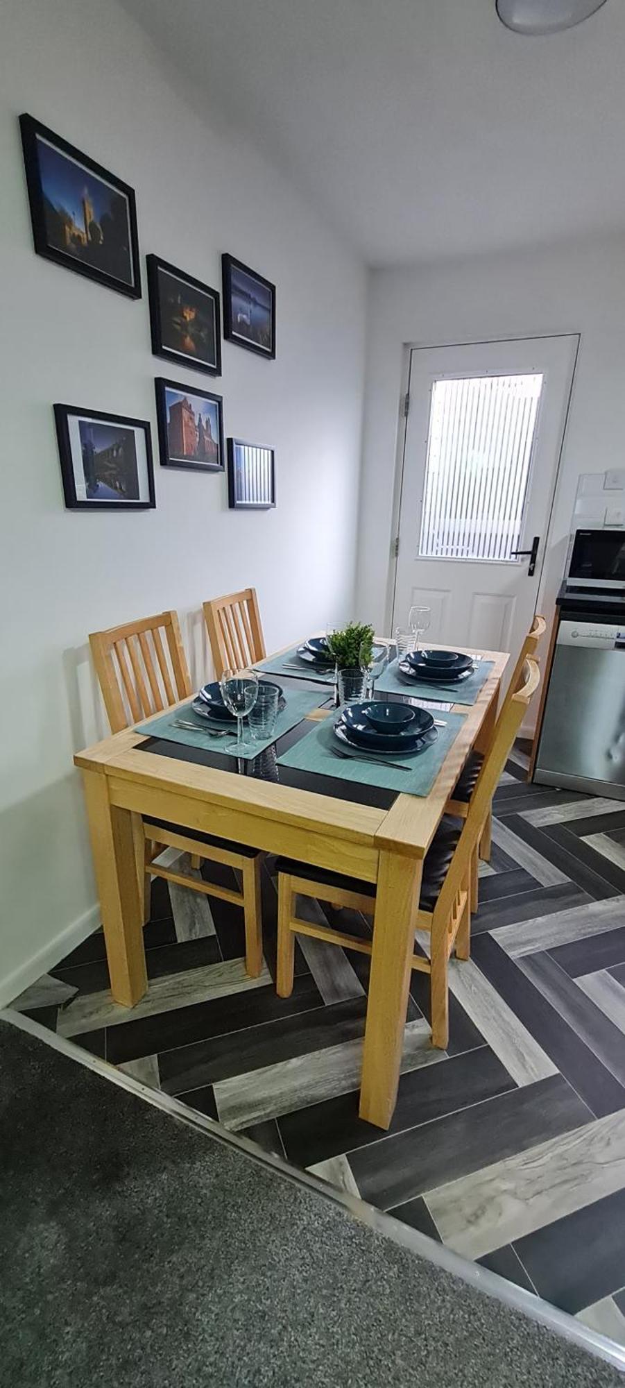 Stylish Home In Linlithgow With Free Parking 外观 照片