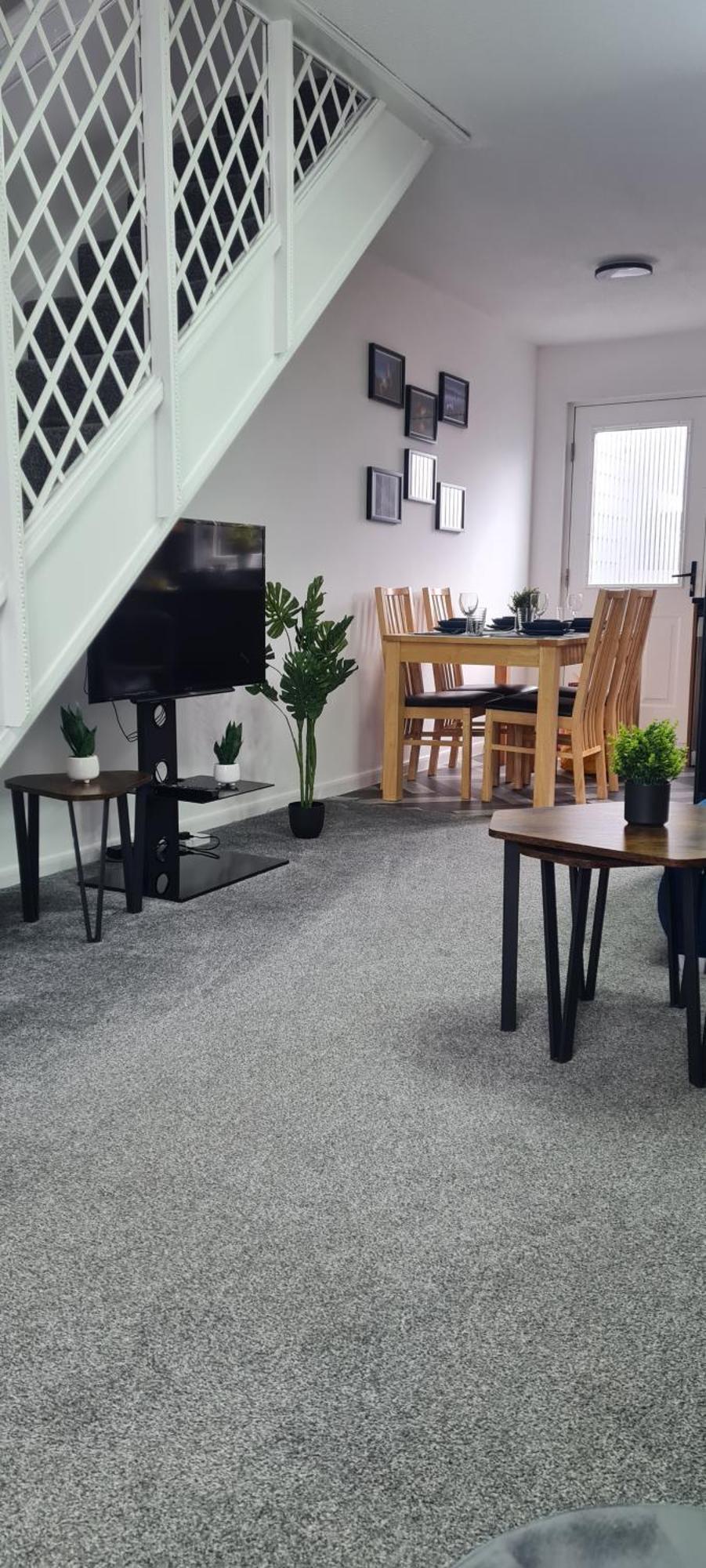 Stylish Home In Linlithgow With Free Parking 外观 照片