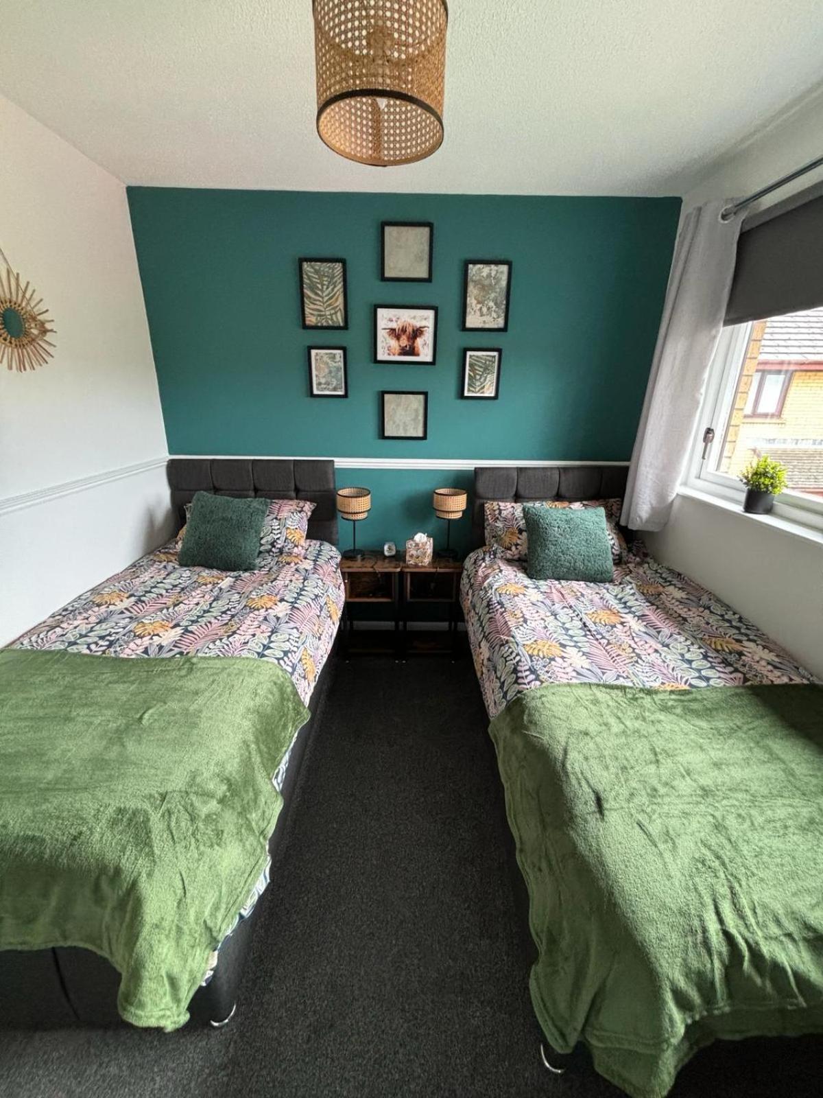 Stylish Home In Linlithgow With Free Parking 外观 照片